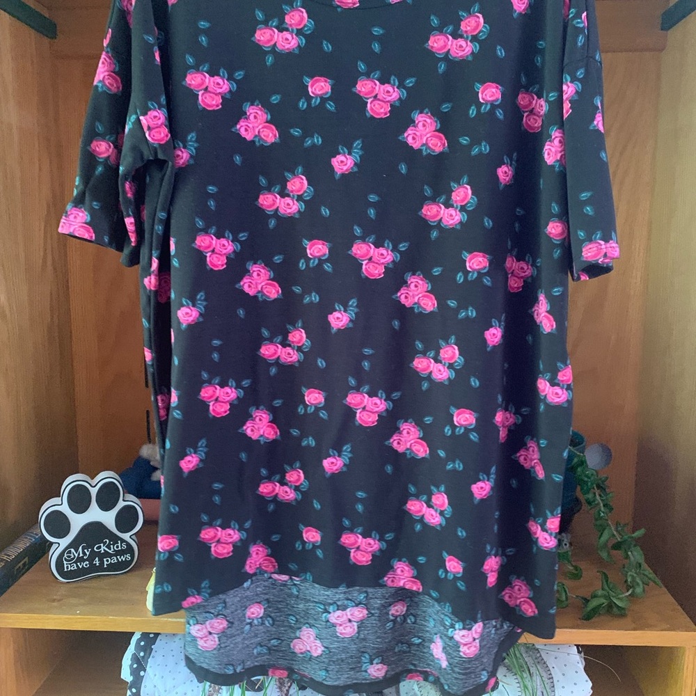 LuLaRoe Black Top with Pink Floral Pattern
